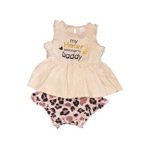 Baby Girls 2-Piece Shorts Set Outfit "My Heart Belongs To Daddy" 9-12 Month